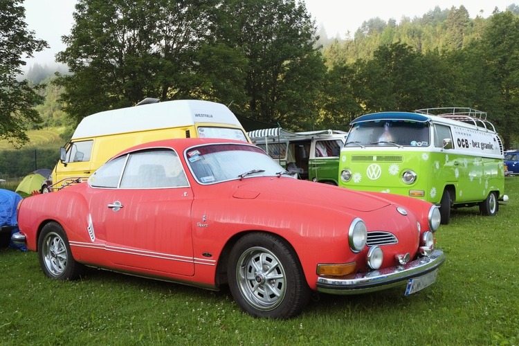 Volkswagen Karmann Ghia