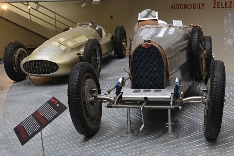 Bugatti 51