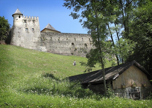 Hrad Stará Ľubovňa príchod.cesta