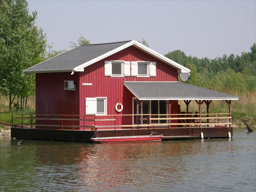 Hausboat