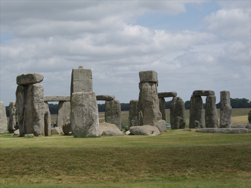 ...Stonehenge...