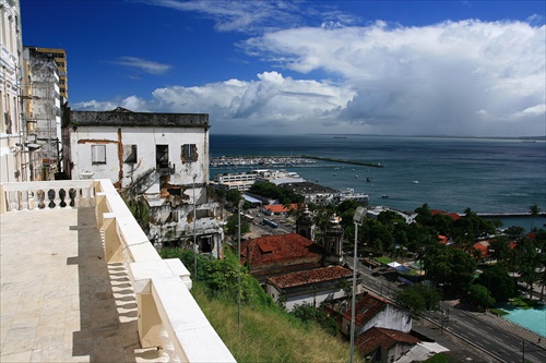 O PORTO SALVADOR