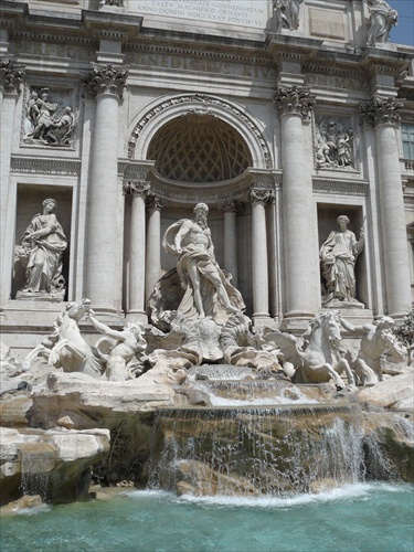 Fontana di Trevi