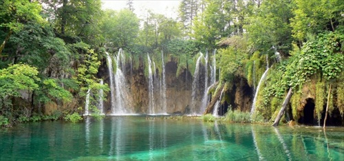 plitvice lake croatia