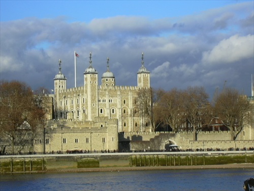 WHITE TOWER - LONDON