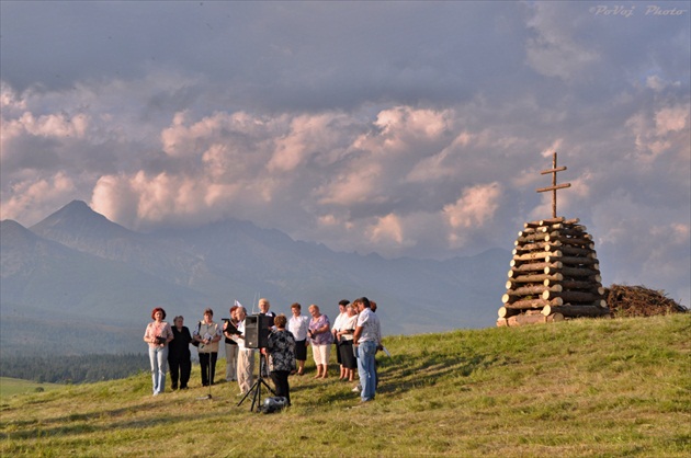 Vatra zvrchovanosti Štrba.