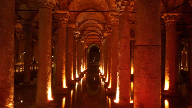 Basilica cistern