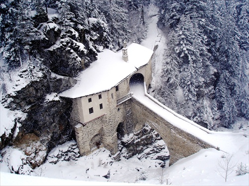 Chapelle Notre Dame du Charmaix