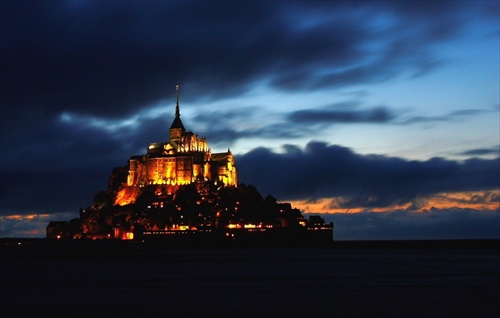 mont st. michel