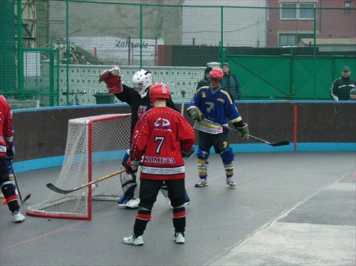 gooool a negoooooolllllll  (Kometa Vrútky - Pruské)