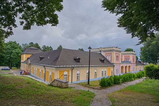 Csakyho kaštieľ v Hodkovciach