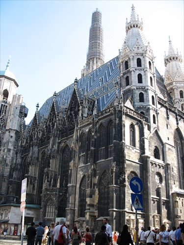 Stephansdom-rekonstrukcia veze