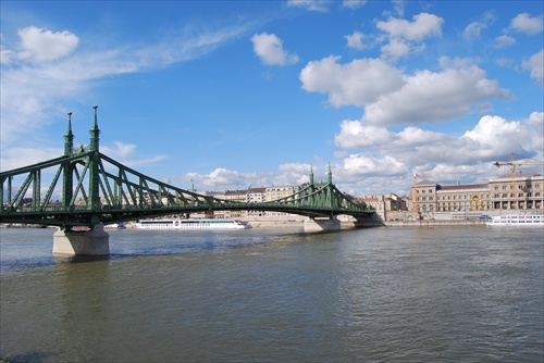 Budapešť