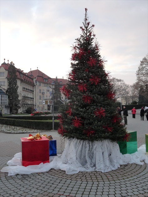 Piešťany - kúpeľný ostrov