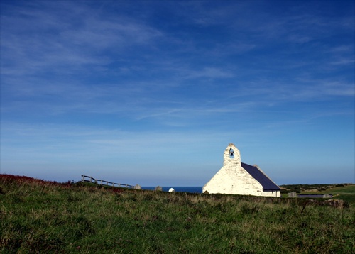 Kostol sv. Kriza, Mwnt