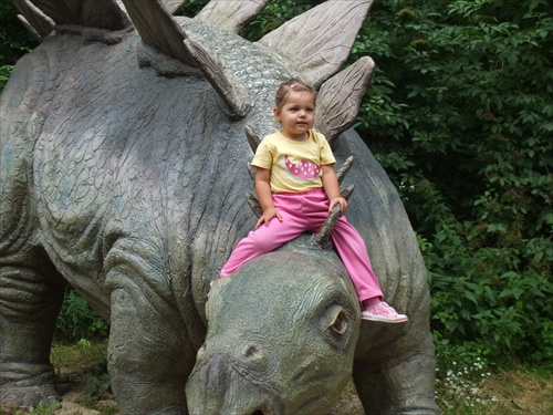 DINO PARK