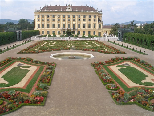 Schönbrunn Viedeň