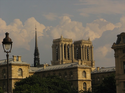 rozlúčka s parížom