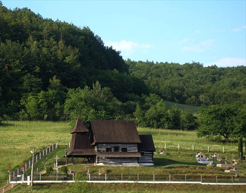 Drevený kostolík