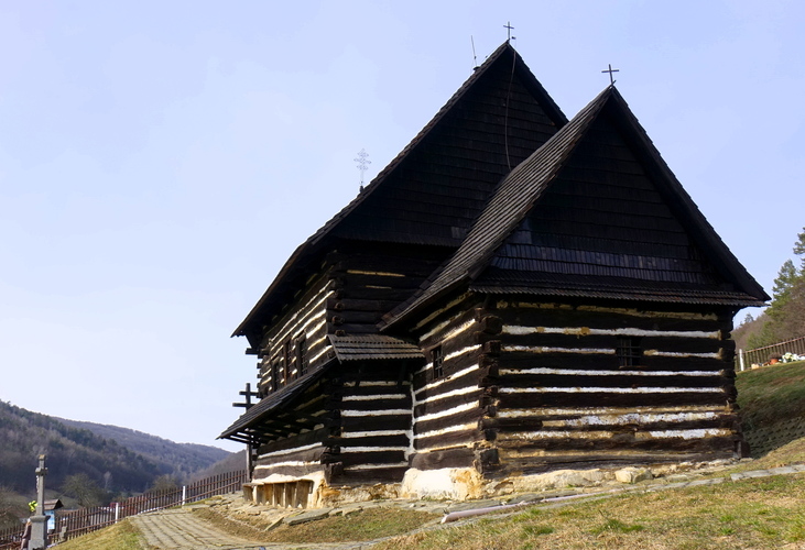 Drevený chrám