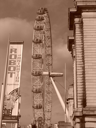 LONDON EYE