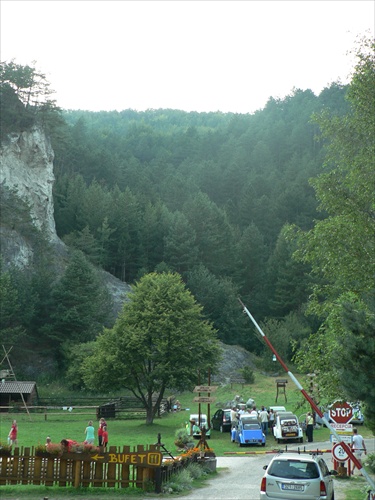 Dolinka pod Slnečnými skalami