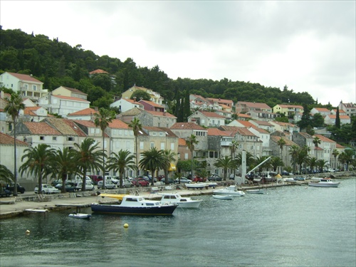 Mesto Korčuľa na ostrove Korčuľa