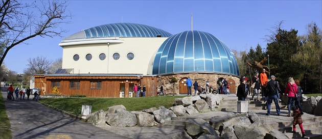 pavilon opíc - ZOO Bratislava