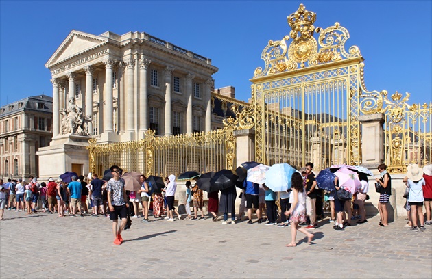 Versailles