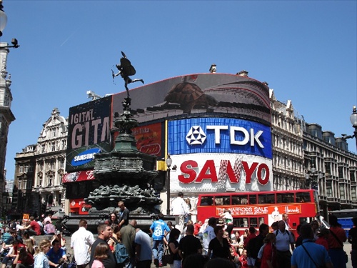 Picadilly Circus