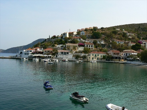 Assos