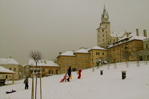 Sánkovačka na námestí v Kremnici