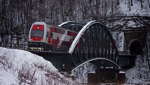 671.003 "Terézia" na Strečnianskom moste