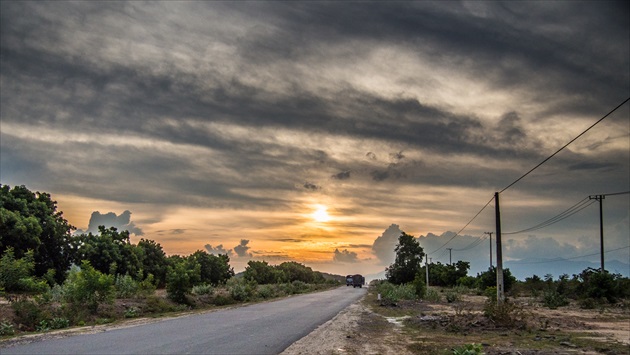 Západ na východe (Vietnam)