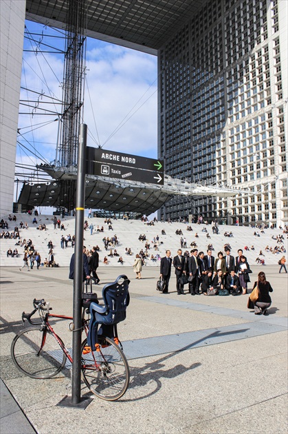 Grande Arche Konec Japonec:-)