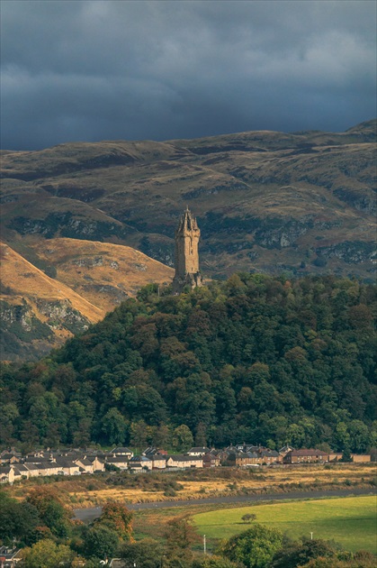 Wallace monument