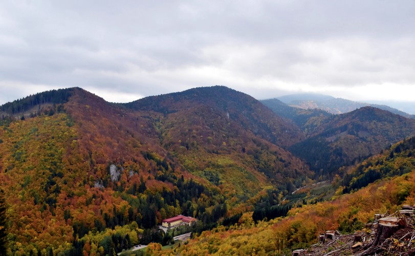 Výhľad z vrchu Čipčie (926 m.n.m.)