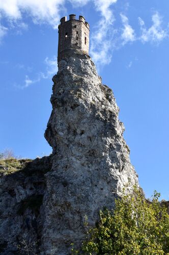 Panenská veža