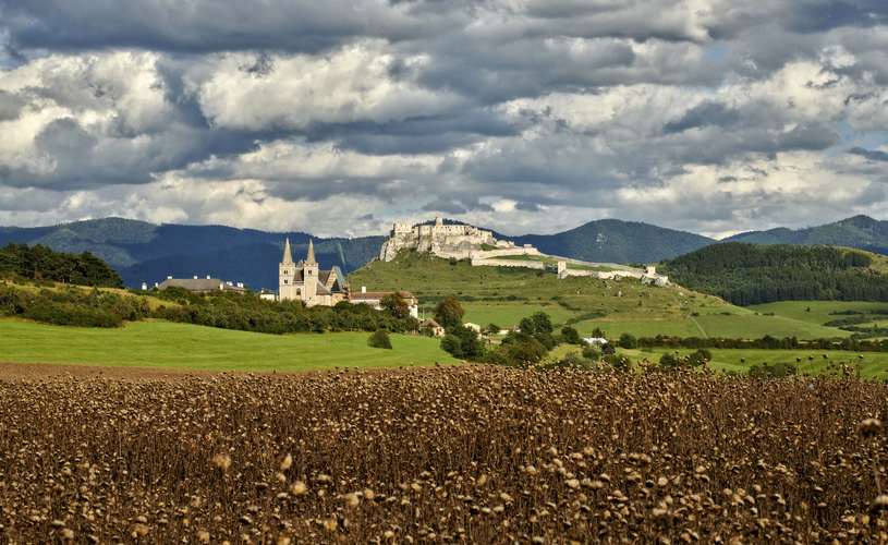 Pod Spišským hradom.