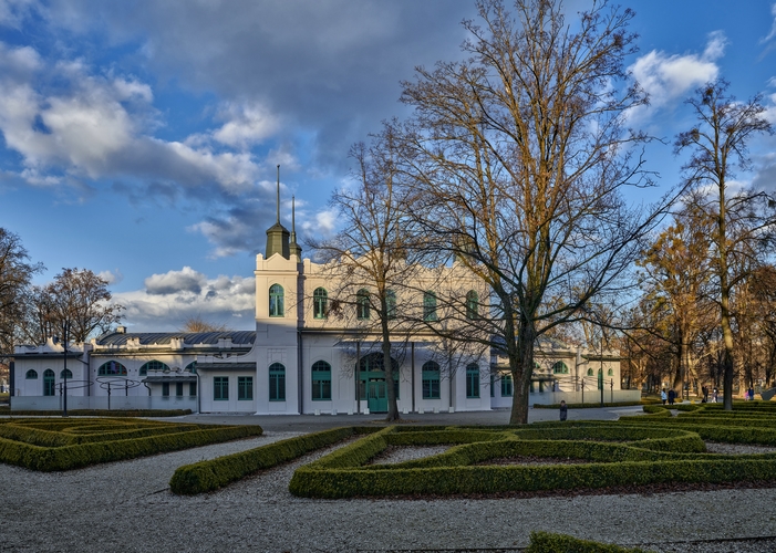 V Mestskom parku (Košice).