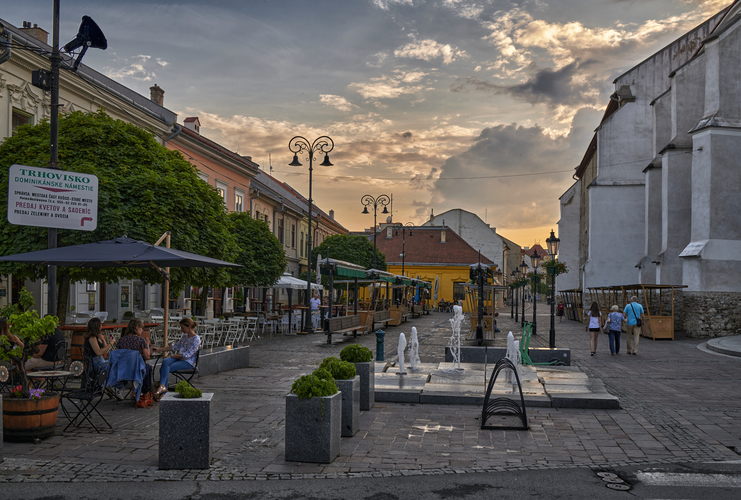 Na Dominikánskom námestí.