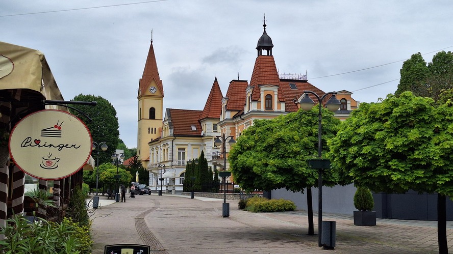 V Trenčianskych Tepliciach.