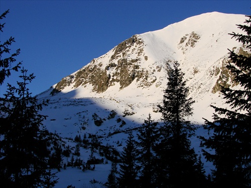 Slniečko už putuje nižšie za horizont (Klin)