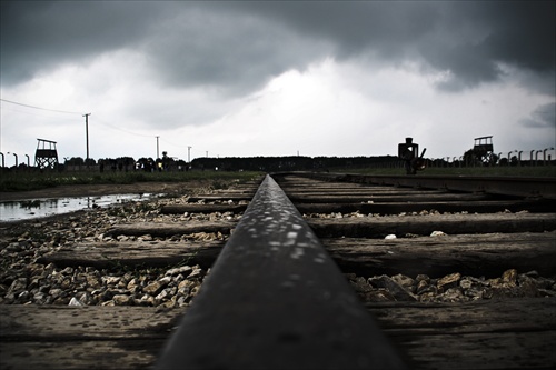 V Birkenau už slnko nesvieti