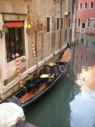 Gondola