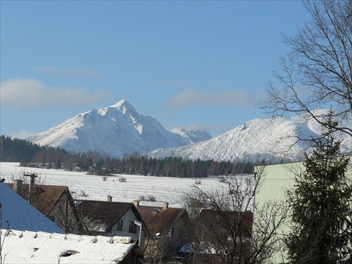 V.Tatry z obce Rakúsy