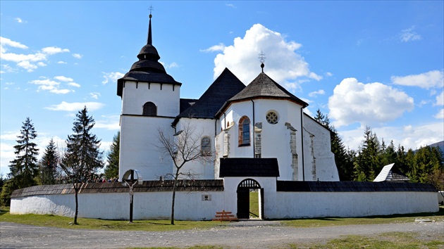 Skanzen PRIBYLINA - ranogotický kostol Panny Márie