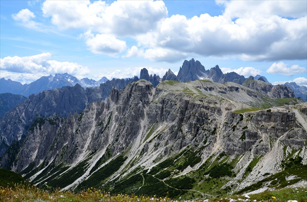 dolomity