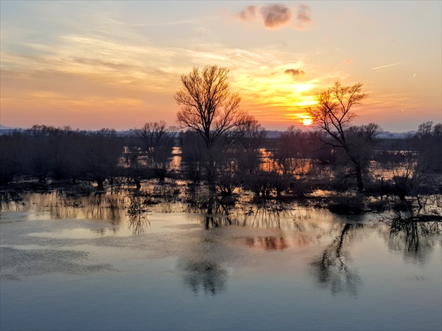 Morava pri západe