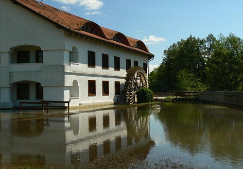 Vody až priveľa